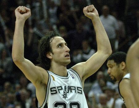  西汉姆联中场核心伤愈，回归首战即献助攻