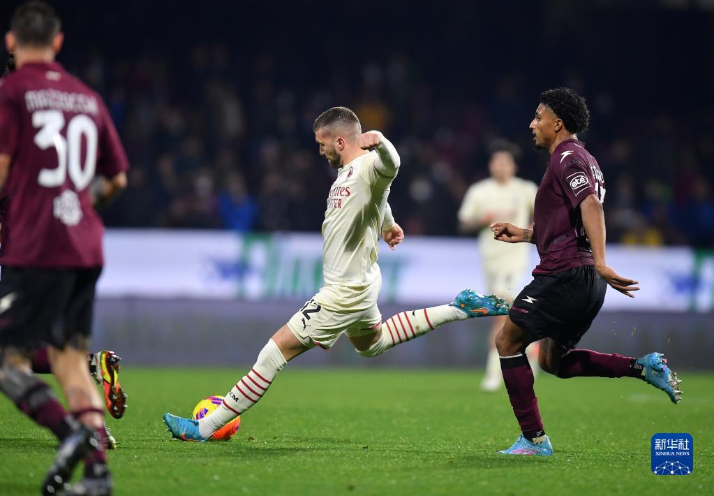  萨勒尼塔纳爆冷击败尤文图斯，老妇人遭遇滑铁卢